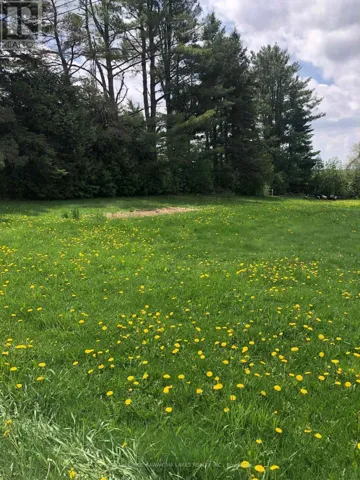 8 FULSOM CRESCENT, Kawartha Lakes (Carden), Ontario L3V0H5