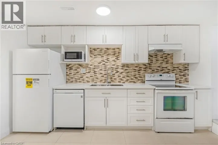 15 ARTHUR Street N Unit# lower, Hamilton, Ontario L8L6C6