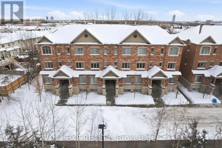 81 - 634 DANACA PRIVATE, Ottawa, Ontario K1K2V7