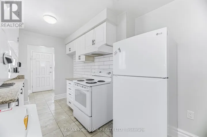 88 B BERNICK DRIVE, Barrie (Grove East), Ontario L4M2V6