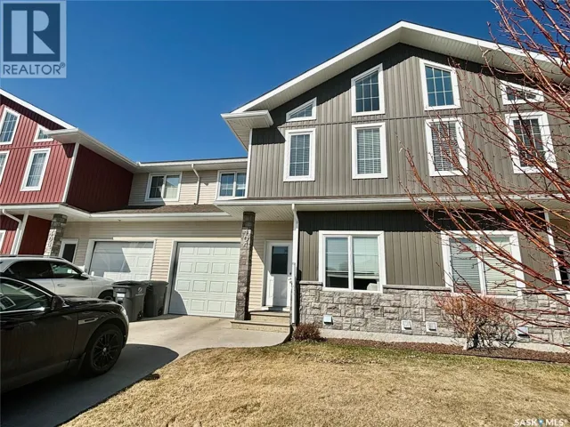 104 Atton CRESCENT, Saskatoon, Saskatchewan S7W0N9