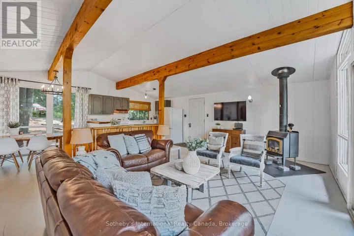 374 STEWART LAKE ROAD, Georgian Bay (Freeman), Ontario P0C1H0