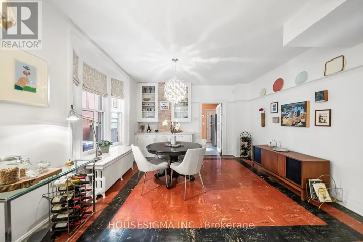 172 ASHDALE AVENUE, Toronto (Greenwood-Coxwell), Ontario M4L2Y9