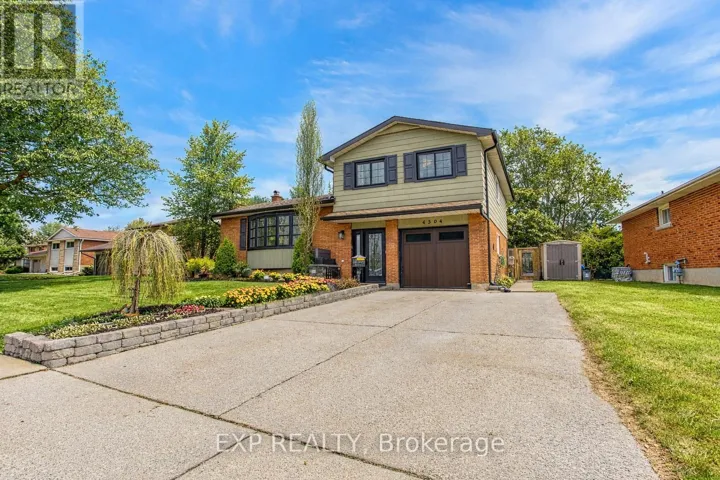 4504 QUEENSWAY GARDENS, Niagara Falls (Morrison), Ontario L2E6P7