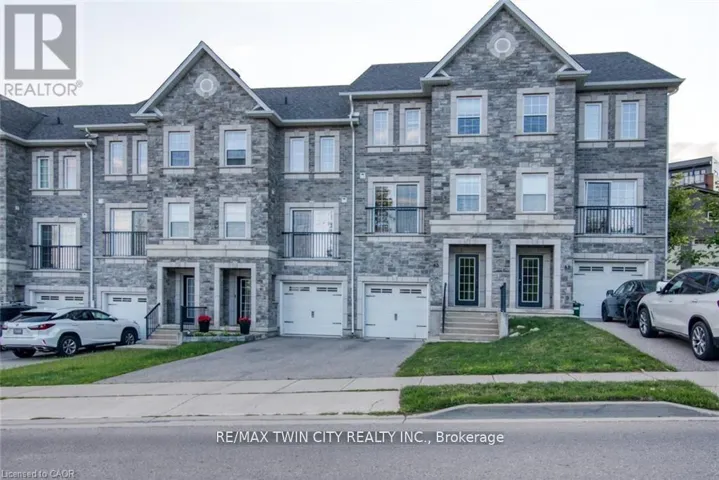 43 WOOLWICH STREET, Kitchener, Ontario N2K1S2