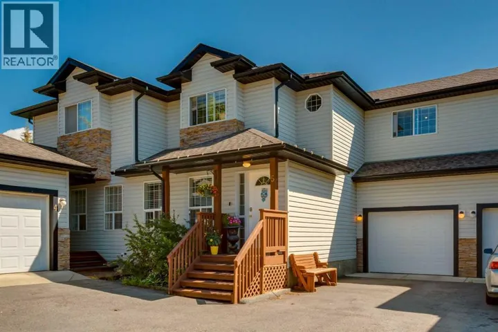 5, 135 Bow Ridge Drive, Cochrane, Alberta T4C2G3