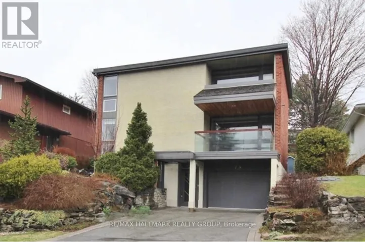 73 OLD IRVING PLACE, Ottawa, Ontario K1Y2A2