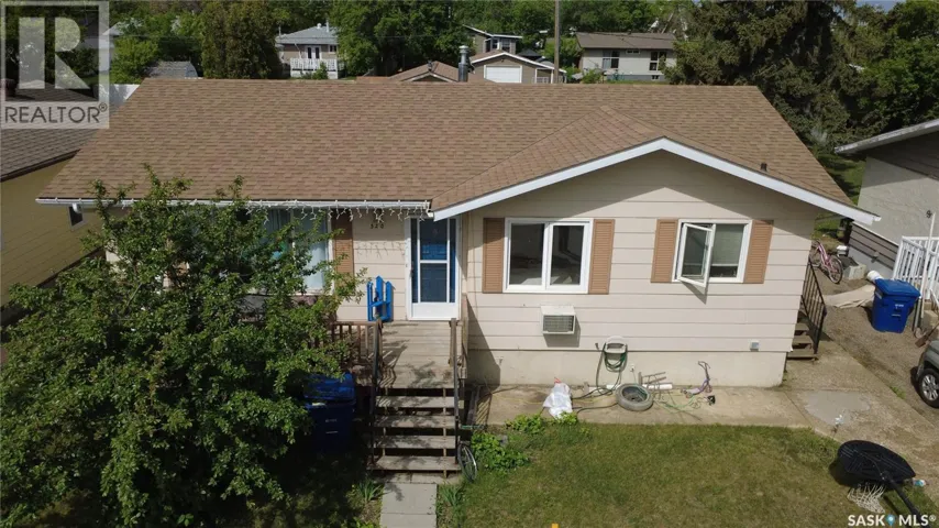 520 Dennis STREET, Herbert, Saskatchewan S0H2A0