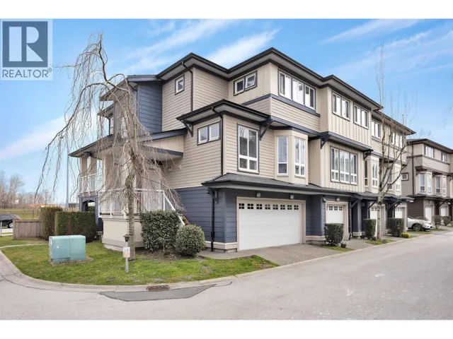 23 160 PEMBINA STREET, New Westminster, British Columbia V3M0A3
