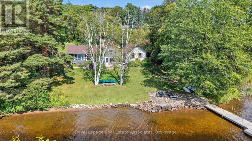 389 FALCON ROAD, Huntsville (Chaffey), Ontario P1H1N3