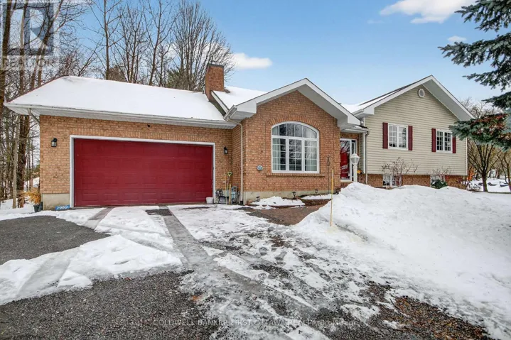 2960 ERNSIDE CRESCENT, Ottawa, Ontario K4C1B6