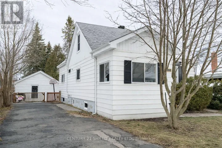 1005 THIRD STREET E, Cornwall, Ontario K6H2E9