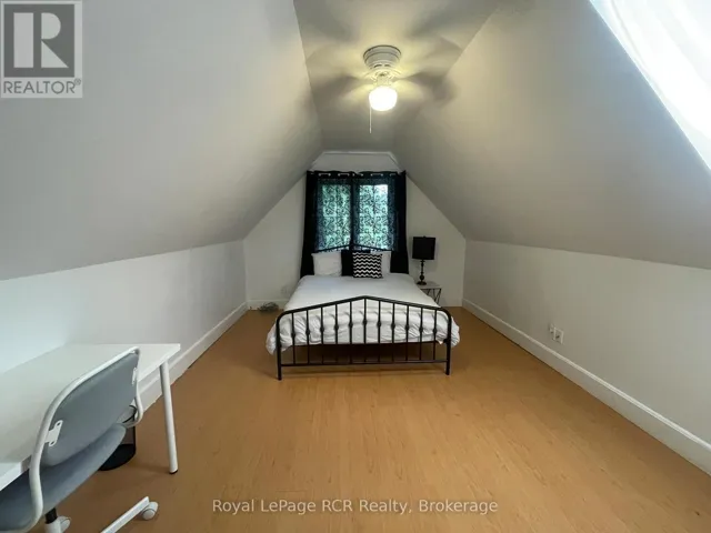 780