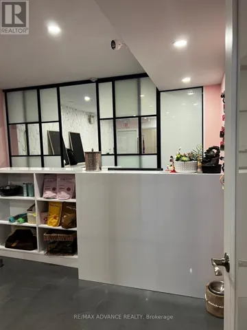 BSMT - 642 QUEEN STREET W, Toronto (Trinity-Bellwoods), Ontario M6J1E4