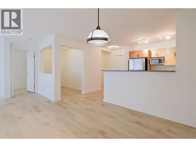 571 Yates Road Unit# 202, Kelowna, British Columbia V1V2V5