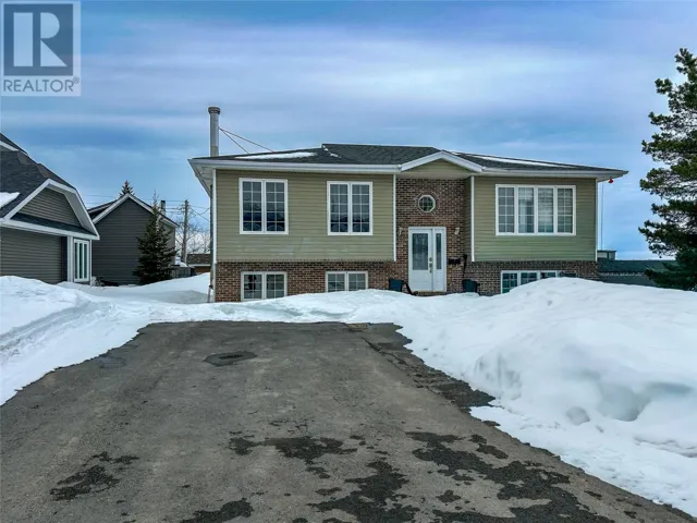 2 Henley Street, Gander, Newfoundland & Labrador A1V2P7