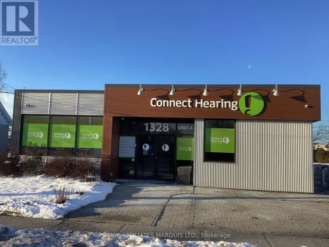 1328 PITT STREET, Cornwall, Ontario K6J3T6