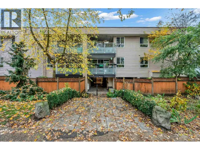 309 825 E 7TH AVENUE, Vancouver, British Columbia V5T1P4