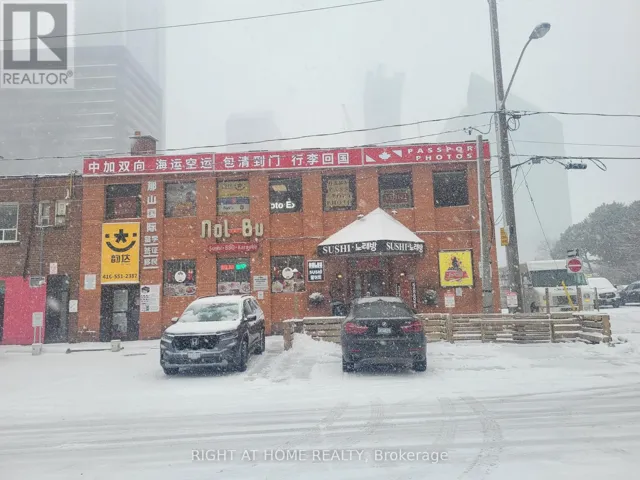 3 ELMHURST AVENUE, Toronto (Lansing-Westgate), Ontario M2N1R3