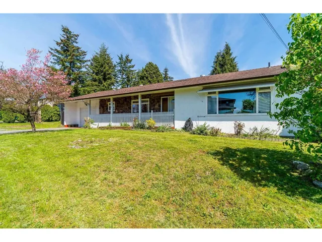 10814 142 STREET, Surrey, British Columbia V3R3K9