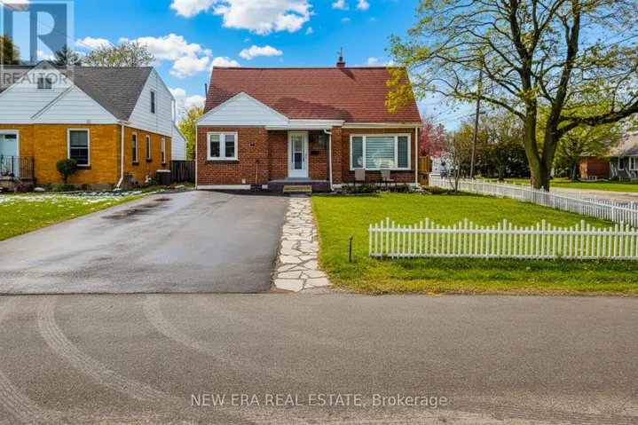 29 SECOND STREET N, Hamilton (Stoney Creek), Ontario L8G1Y8