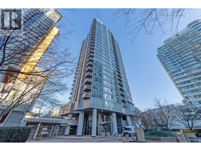 1209 131 REGIMENT SQUARE, Vancouver, British Columbia V6B1X6