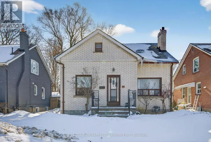 UPPER - 17 SOUTHBOURNE AVENUE, Toronto (Lansing-Westgate), Ontario M3H1A2