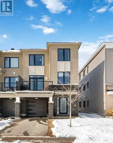 2084 LEINSTER CIRCLE, Ottawa, Ontario K2S2Z5