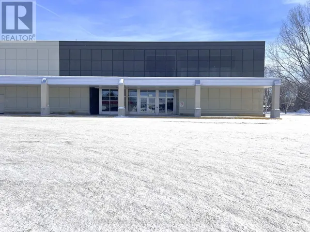 390 LAKESHORE DRIVE, North Bay (Ferris), Ontario P1A2C7
