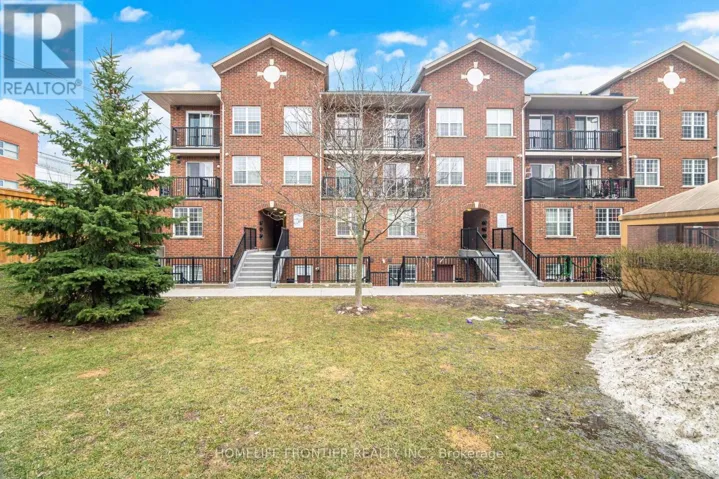 207 - 45 STRANGFORD LANE, Toronto (Clairlea-Birchmount), Ontario M1L0E5