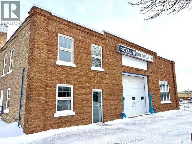 29 Sixth AVENUE N, Yorkton, Saskatchewan S3N0X6