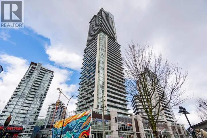 4802 567 CLARKE ROAD, Coquitlam, British Columbia V3J0K7