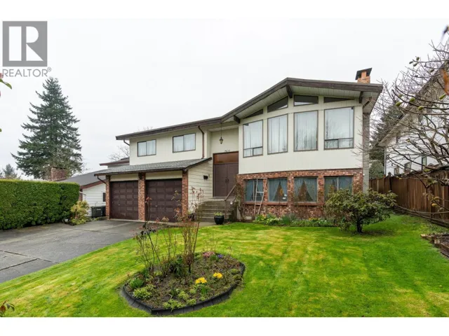 7615 LAWRENCE DRIVE, Burnaby, British Columbia V5A3M6
