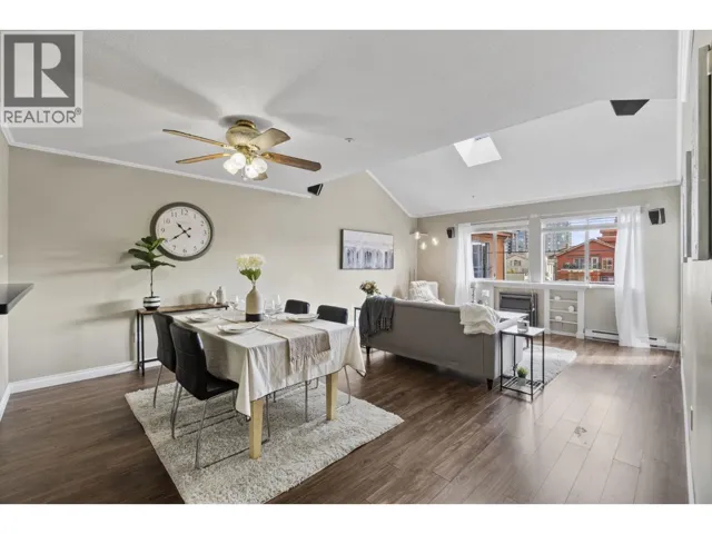 425 3 RIALTO COURT, New Westminster, British Columbia V3M5T4