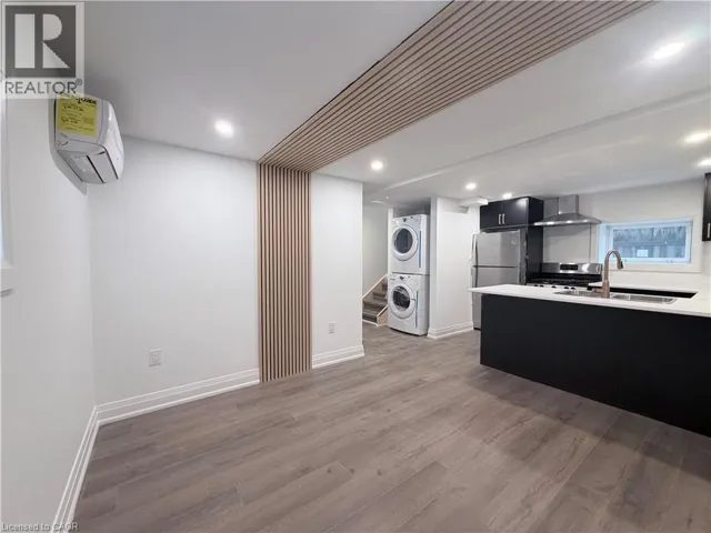 184 OTTAWA Street S Unit# Basement, Hamilton, Ontario L8K2E6