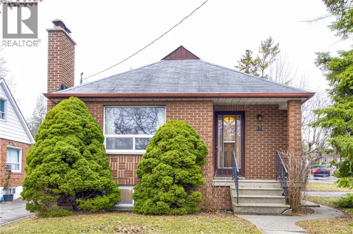 21 DIXON Road, Etobicoke, Ontario M9P2K9