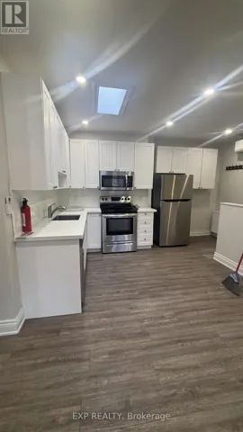 1 - 3289 LAKESHORE BOULEVARD W, Toronto (Long Branch), Ontario M8W1M8