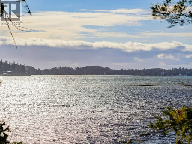 2042 Glenidle Rd, Sooke, British Columbia V9Z0A9
