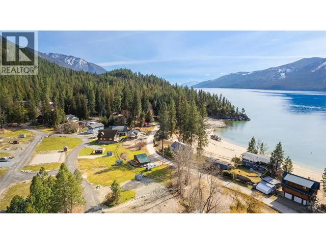 280 Laguna Crescent, Twin Bays, British Columbia V0B1A1