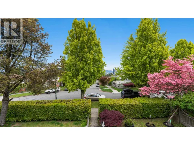 3105 DIEPPE DRIVE, Vancouver, British Columbia V5M4B2