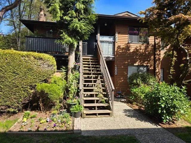 1202 10620 150 STREET, Surrey, British Columbia V3R7S1