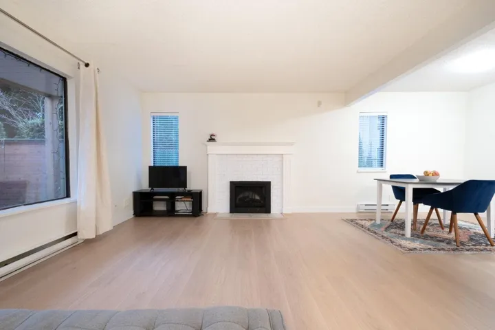 801 10620 150 STREET, Surrey, British Columbia V3R7S1