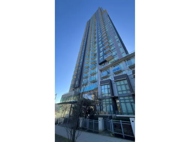 2006 13438 CENTRAL AVENUE, Surrey, British Columbia V3T0N2