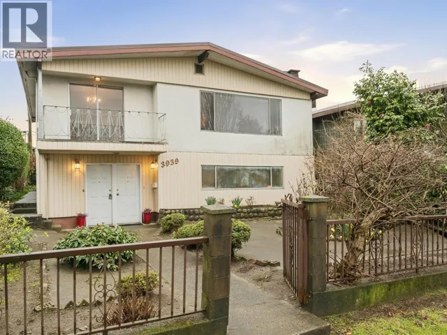 3939 BOUNDARY ROAD, Vancouver, British Columbia V5R2M4