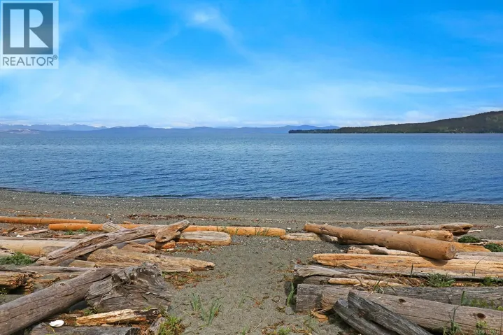 1550 Dalziel Rd, Denman Island, British Columbia V0R1T0