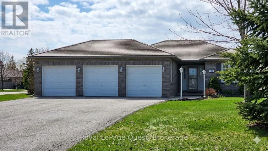 4662 ZACHARY CRESCENT, Ramara (Atherley), Ontario L3V6H7