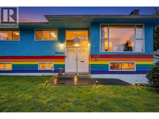 2120 COMO LAKE AVENUE, Coquitlam, British Columbia V3J3R5