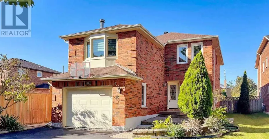 12 MILTON PLACE, Vaughan (Maple), Ontario L6A1L8