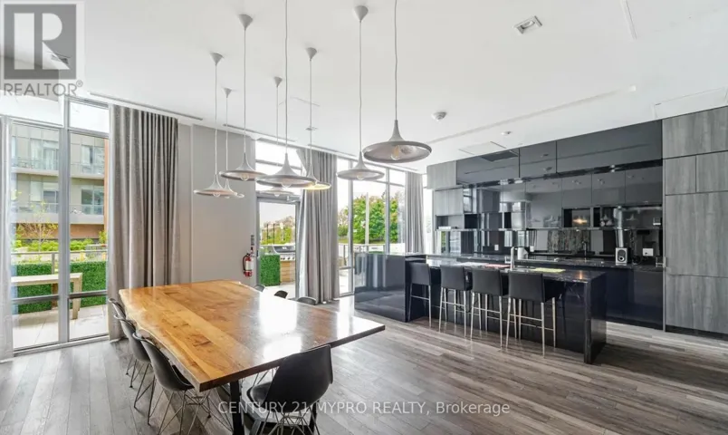312 - 52 FOREST MANOR ROAD, Toronto (Henry Farm), Ontario M2J0E2