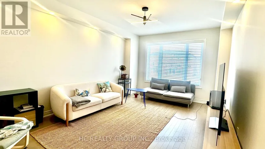 2852 WHITES ROAD, Pickering, Ontario L1X0R6